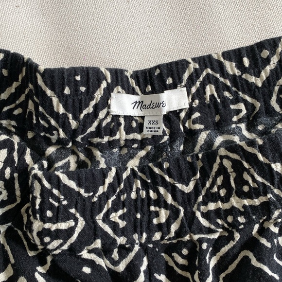 Madewell shorts - Picture 2 of 3